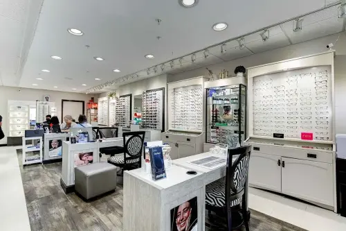 ashburn-inside.jpg